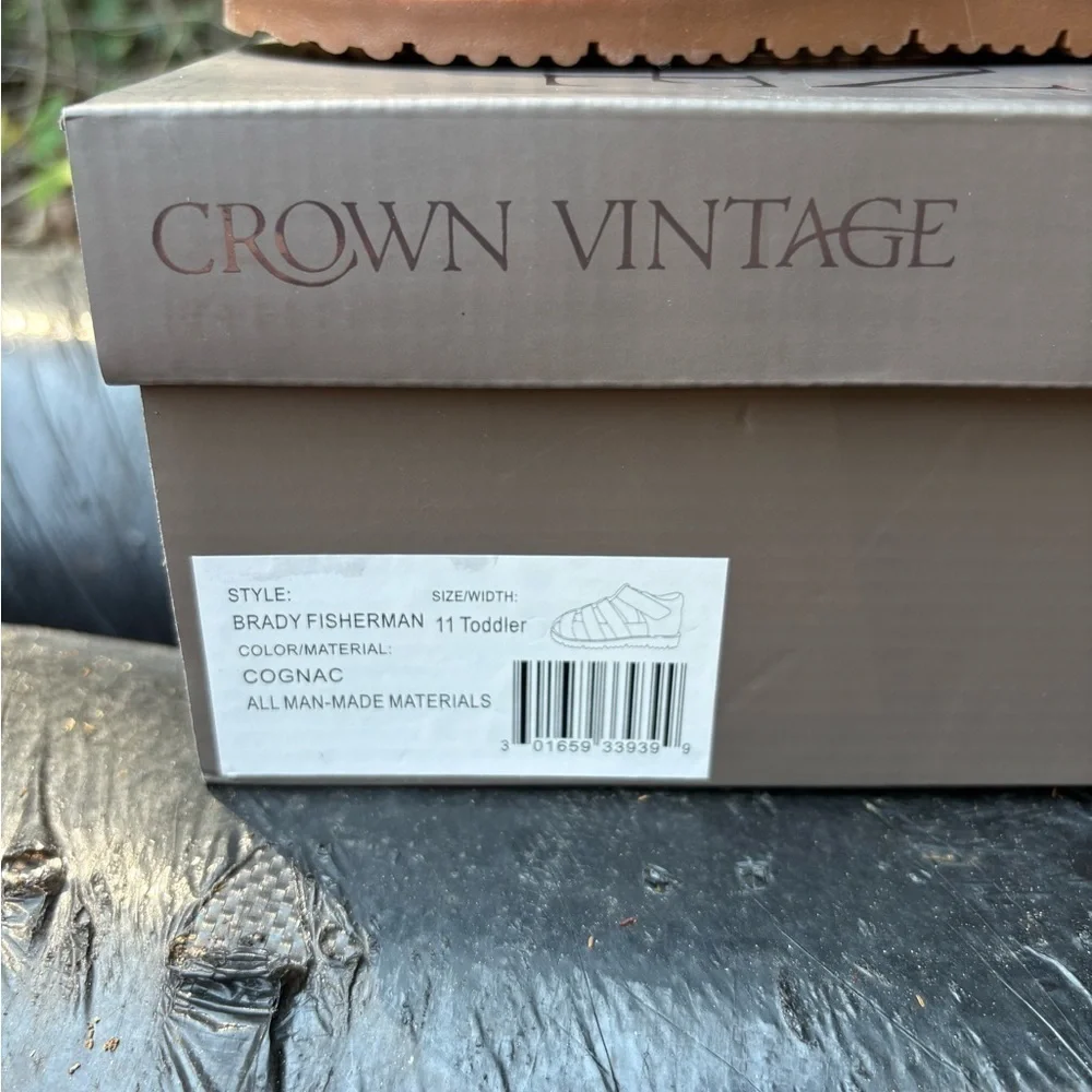Crown Vintage Brown Gladiator Sandals. Size 11 Toddler. NWT